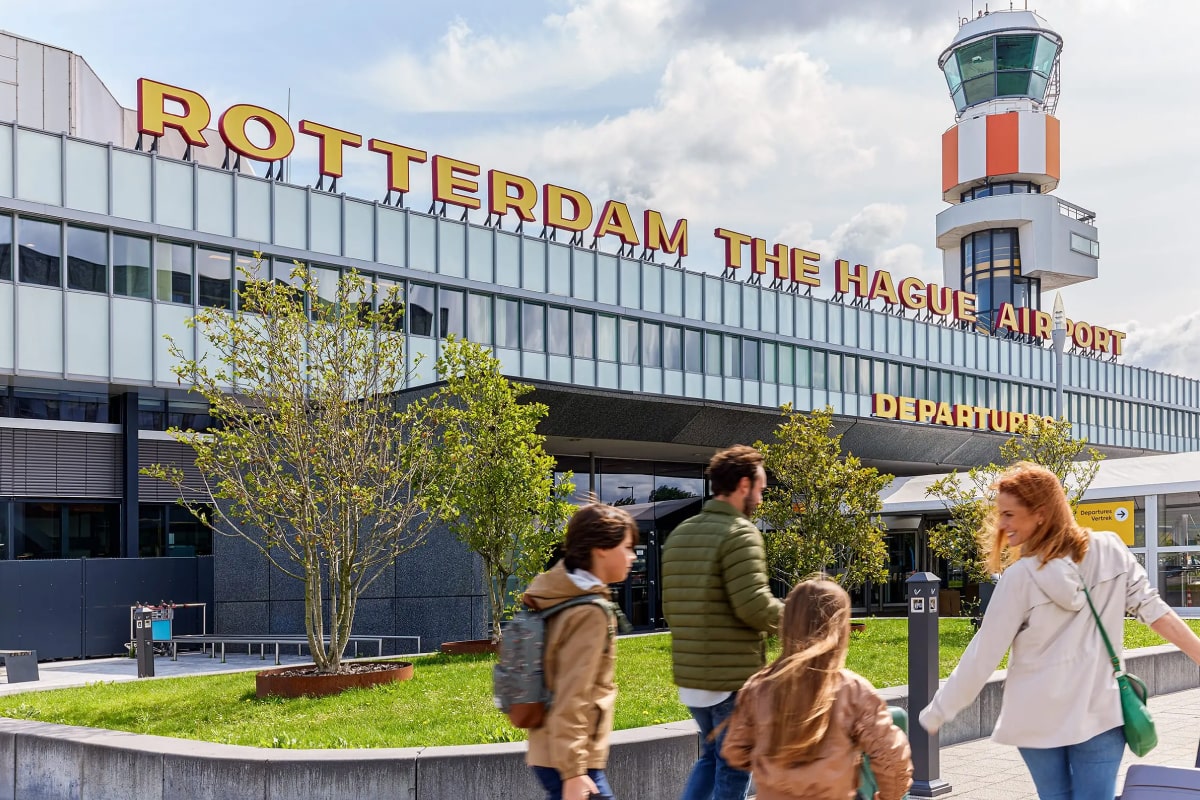 Taxibus naar Rotterdam The Hague Airport – groepsvervoer vanuit regio Utrecht