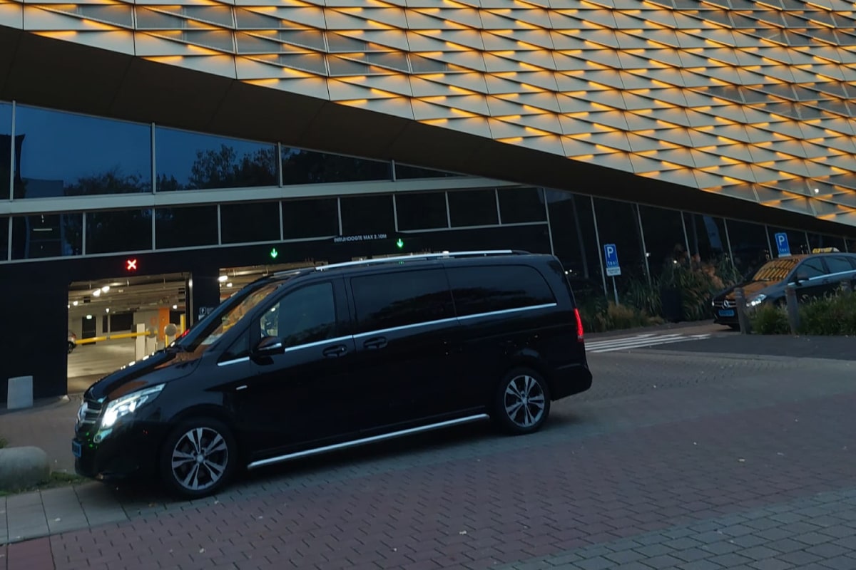 Taxibus Soest – groepsvervoer en luchthavenvervoer